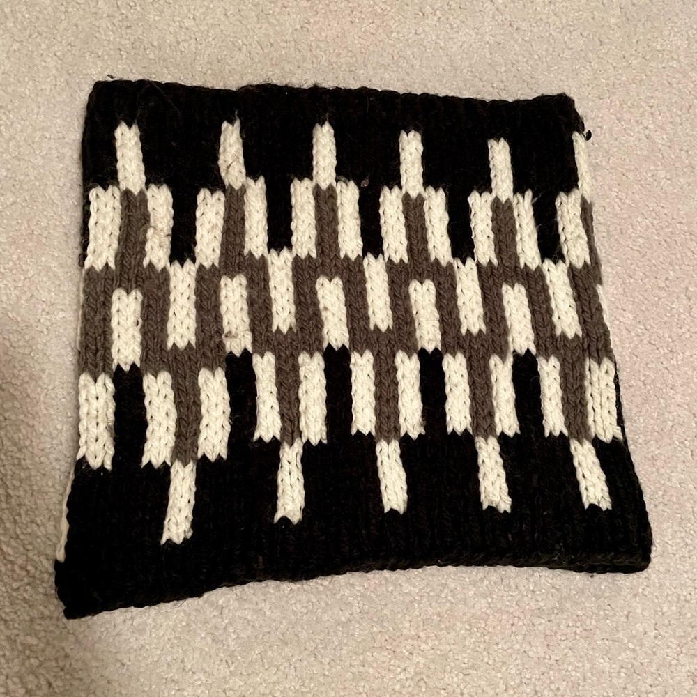 Jonathan Adler wool/acrylic a-symmetric neck scarf